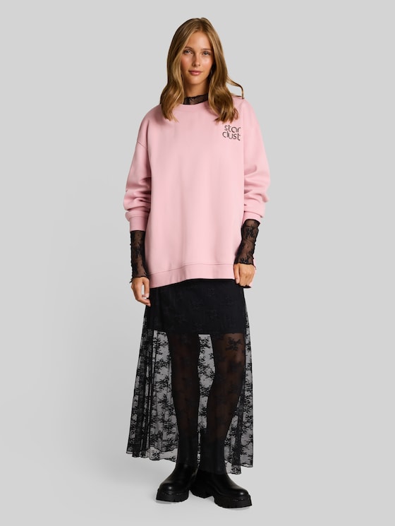 Slim-fit long-sleeved top in lace - deep black