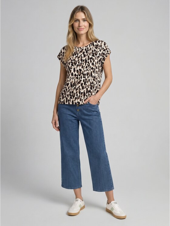 T-shirt with an all-over print - brown beige leo print