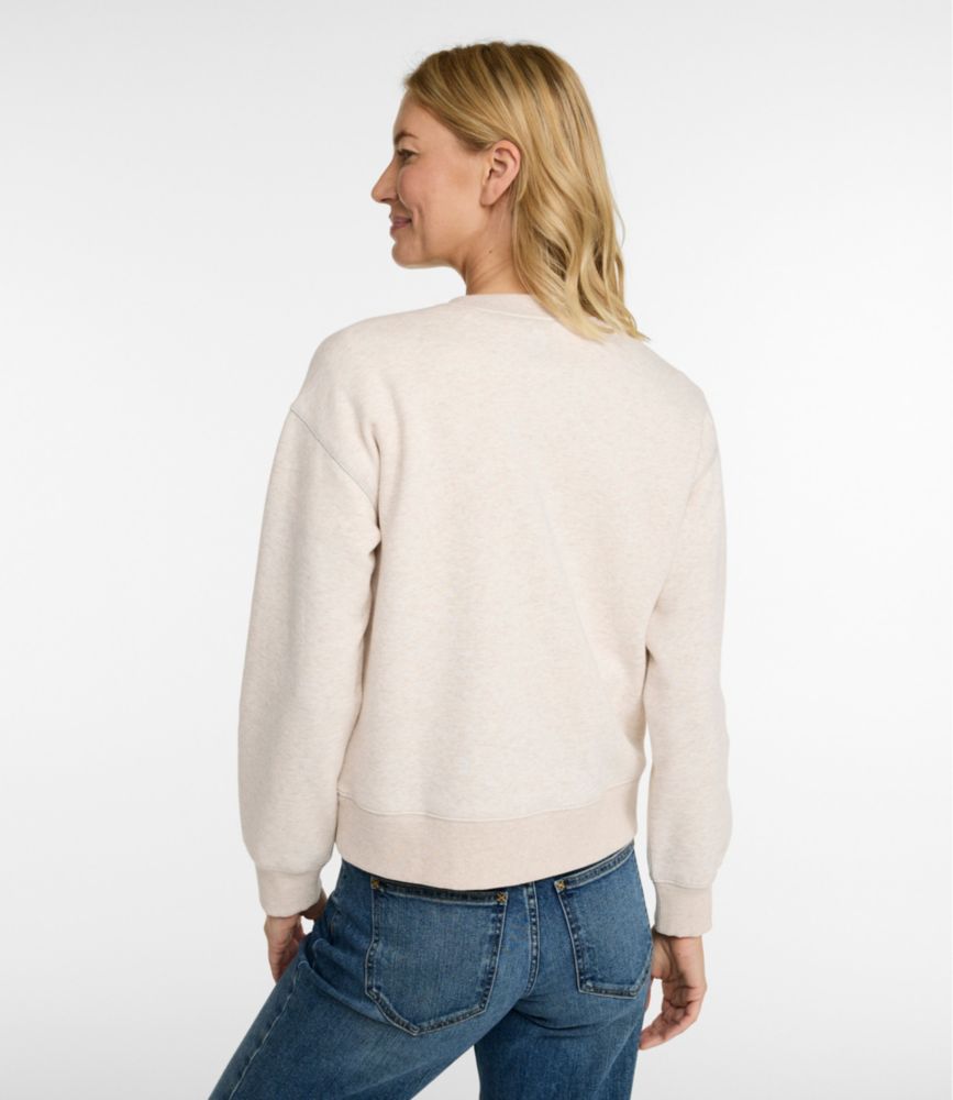 Women's Mountain Classic Sweatshirt, Crewneck Logo