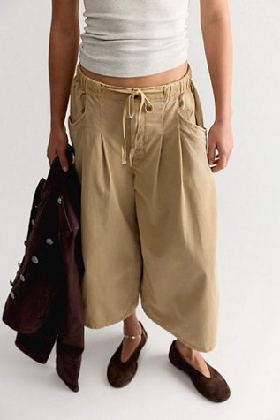 Telluride Wide-Leg Crop Pull-On Solid Pants - Tannin