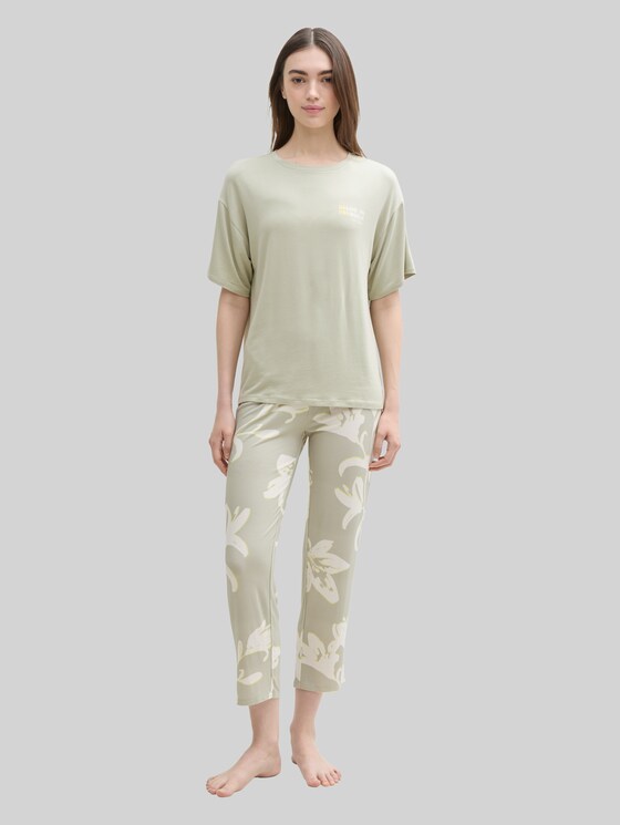 Pyjama set with all-over print - grün-hell-Allover