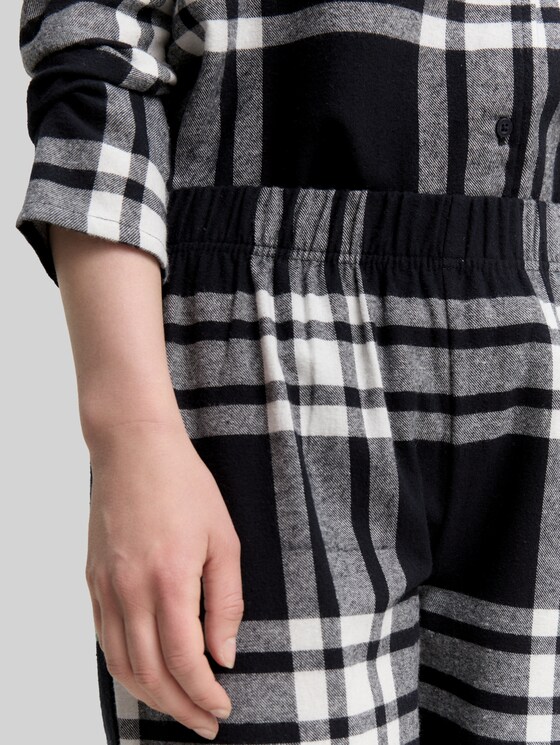Pyjama set with checked pattern - grey-dark-check
