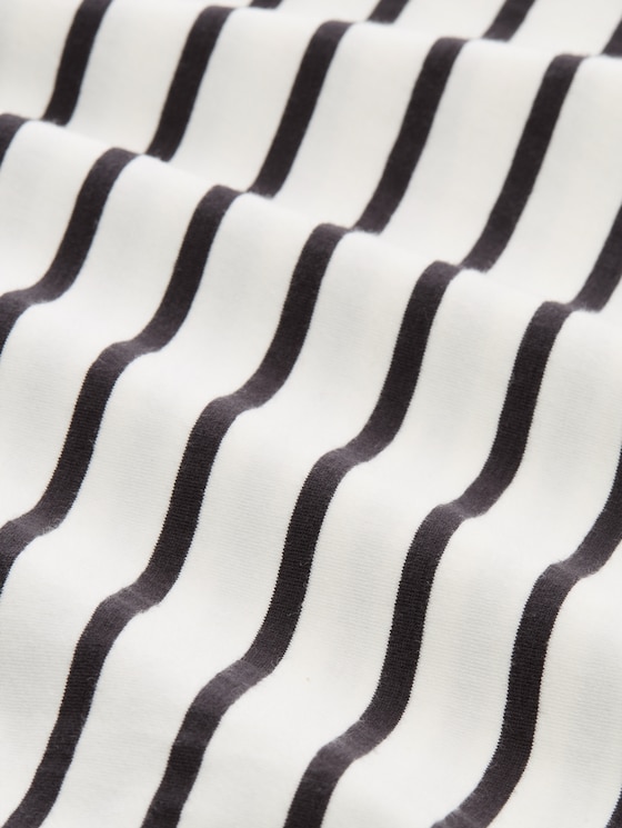 Striped pyjama set - black-medium-striped