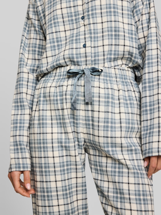 Pyjama set with a checked pattern, made of cotton - green-medium-check