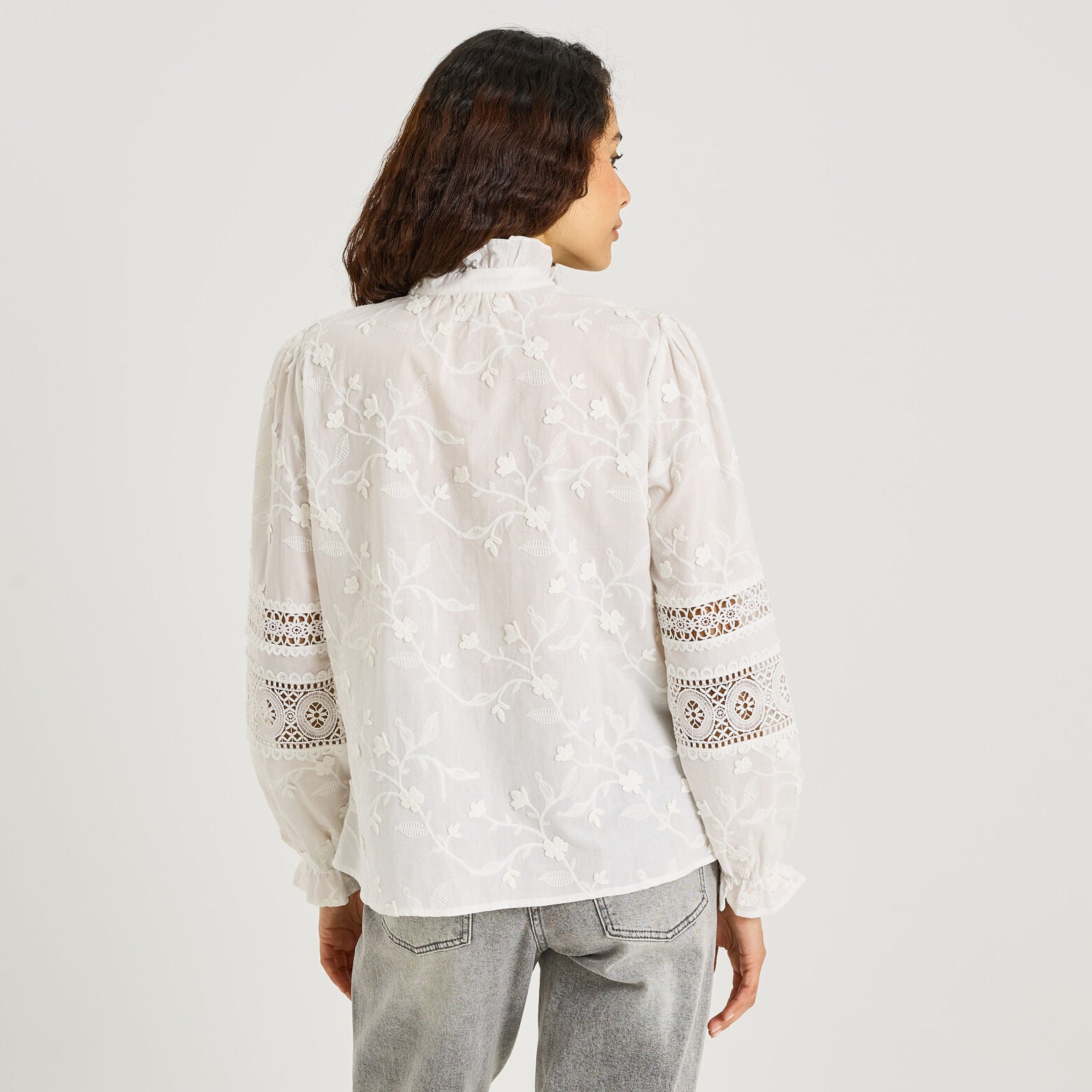 Chemise brodée détails ajourés femme - ECRU