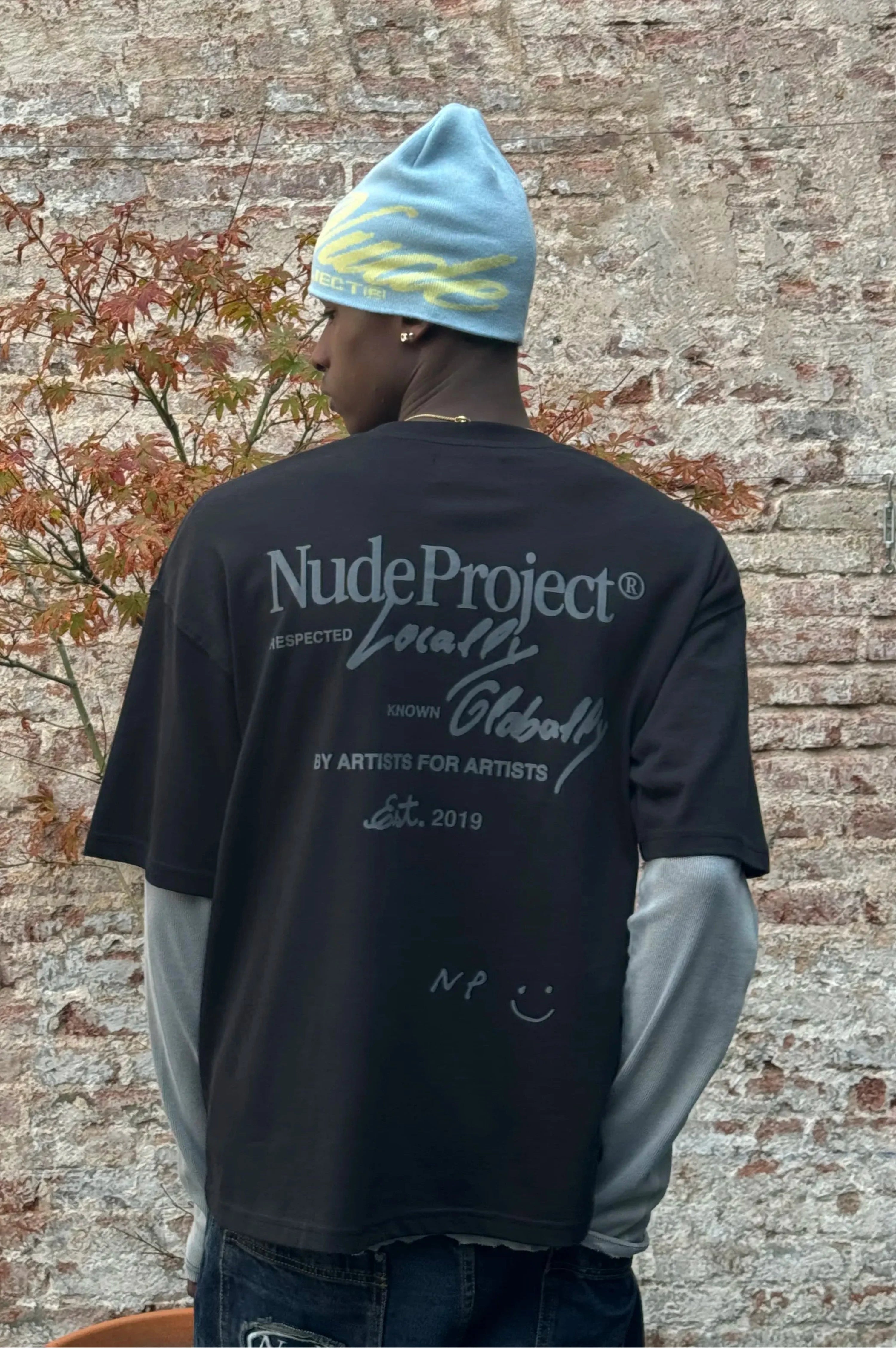 Global Soon Tee Black