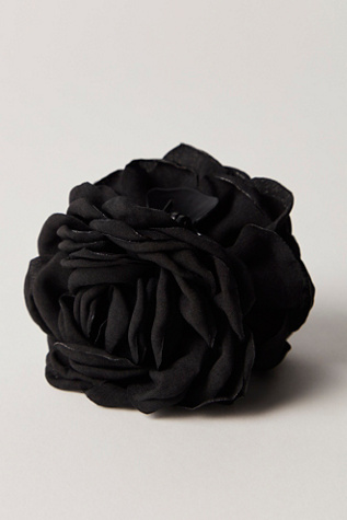 Belle Rosette Claw Clip