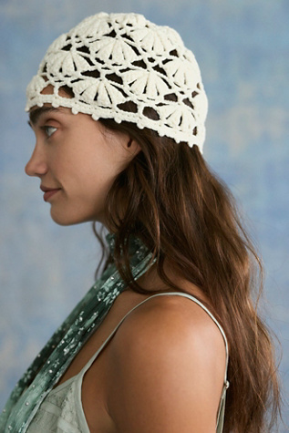Cora Crochet Knit Skull Cap - Antique Ivory
