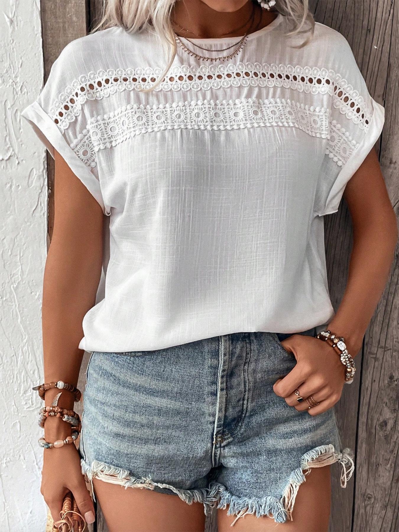 Women's Casual Lace Trim Loose Fit Batwing Sleeve Blouse Shirts, Comfortable Top for Daily Wear at Home or Outdoors