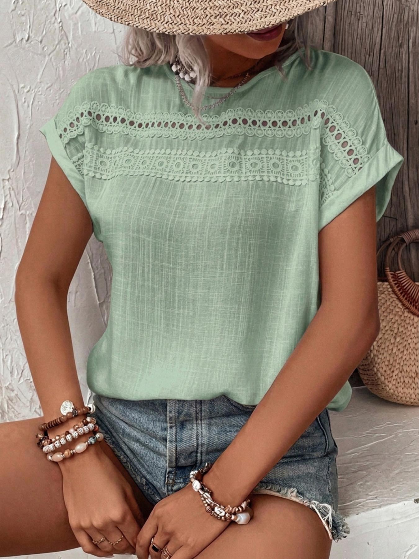 Women's Casual Lace Trim Loose Fit Batwing Sleeve Blouse Shirts, Comfortable Top for Daily Wear at Home or Outdoors