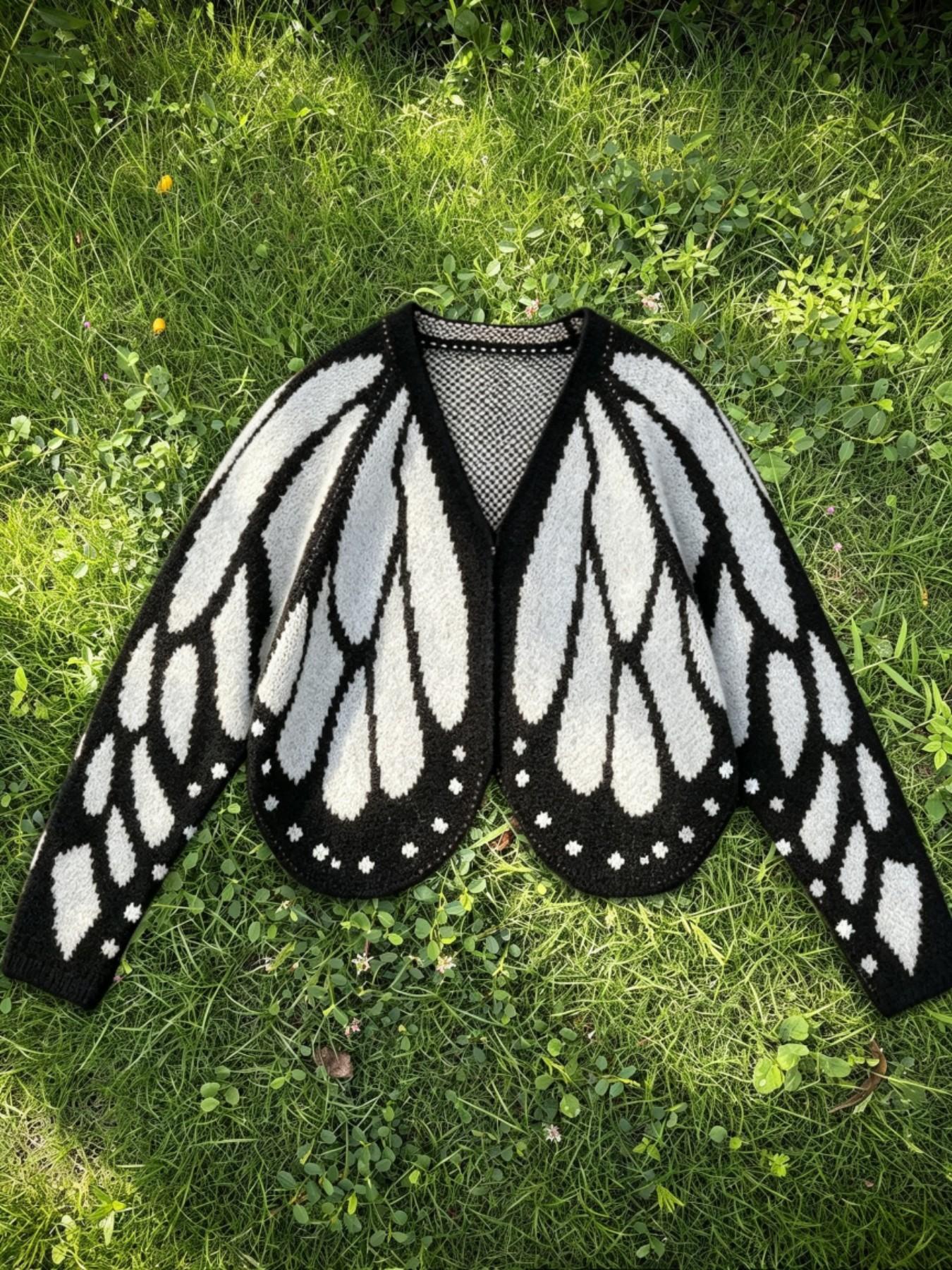 Women's Trendy Butterfly Wings Knit Cardigan