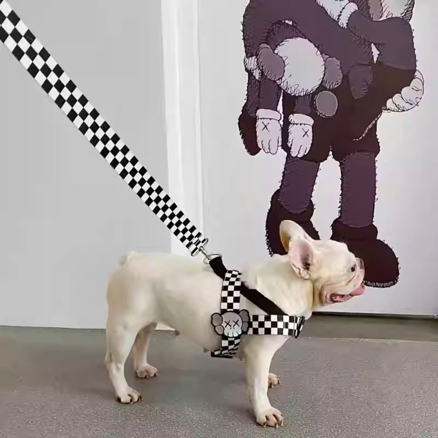French Bulldog Secure Walking Harness for Travel Comfort-fadou