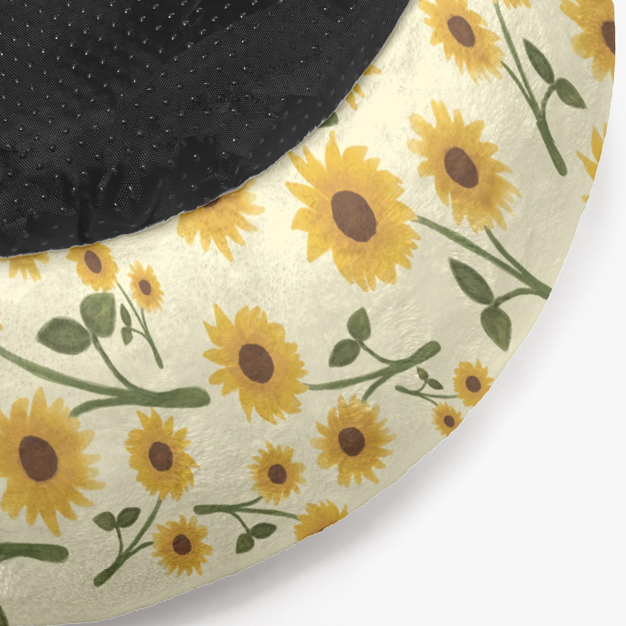 Bentley Personalized Dog Lounger for Outdoor Adventures-fadou