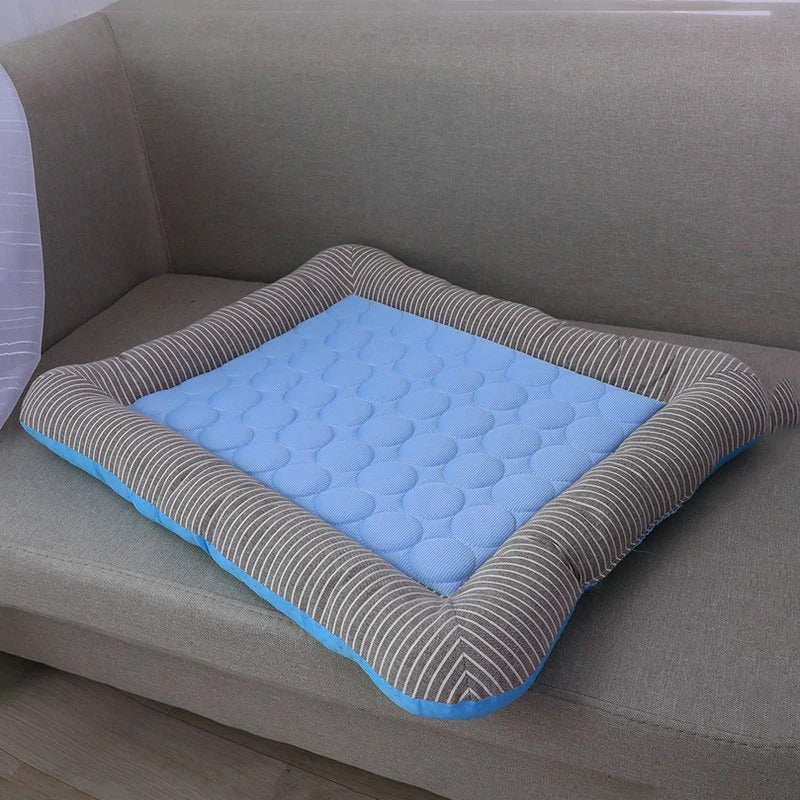French Bulldog Breathable Dog Lounger for Brachycephalic Dogs-fadou