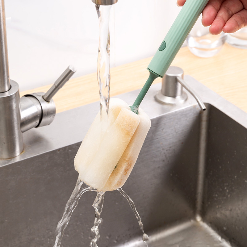 New style cup brush with long handle, a must-have for home use, a sponge brush with a replacement head for cleaning cups and sponges.