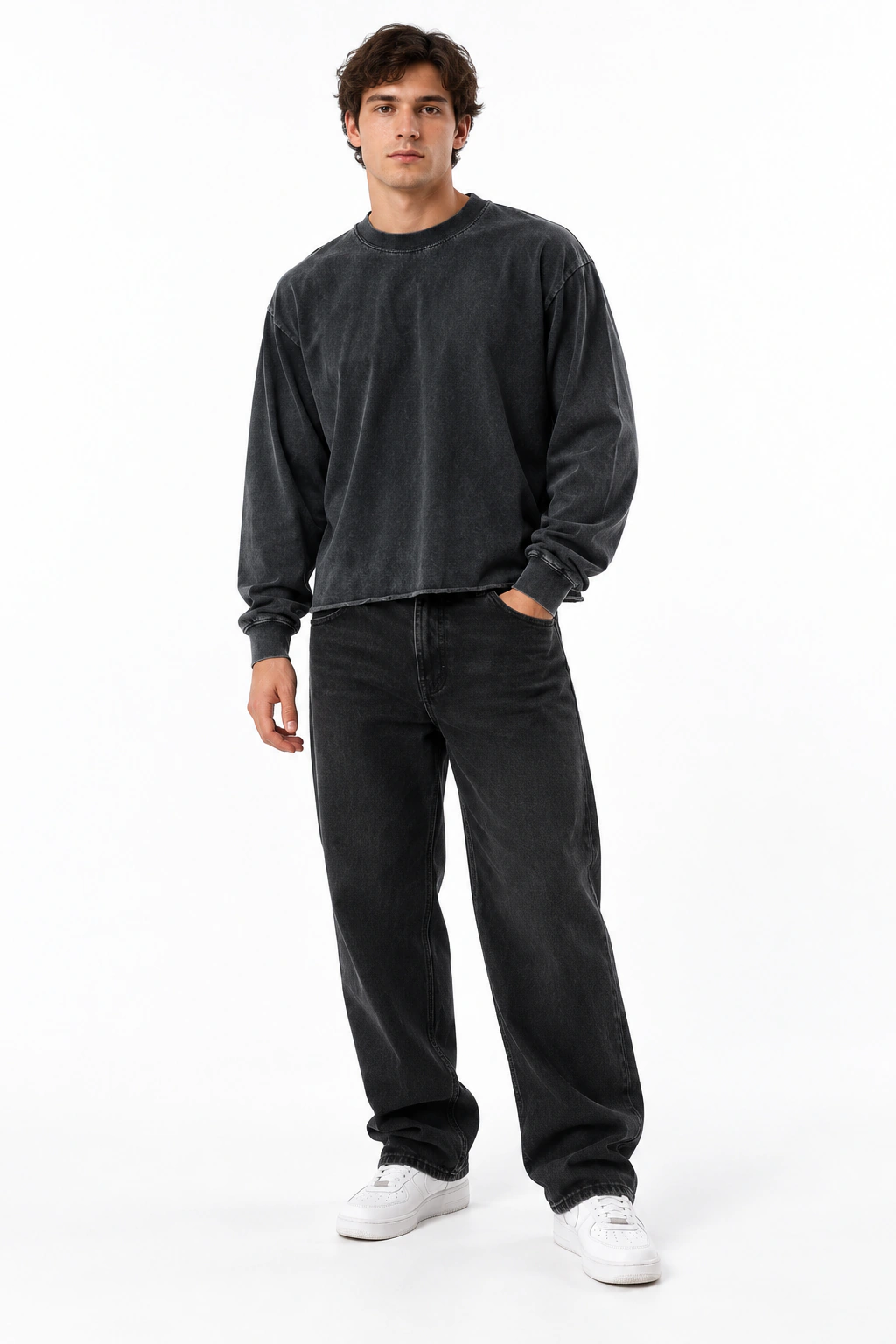 Washed black cropped long-sleeve tee front fit