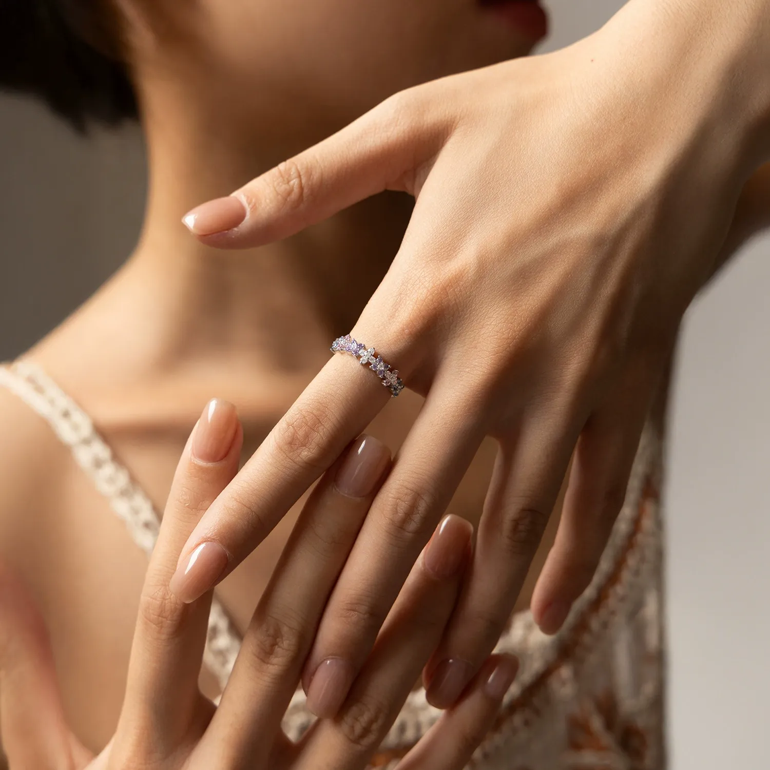 KIVELLUNE Amaris Clover Sterling Silver Ring product image 2