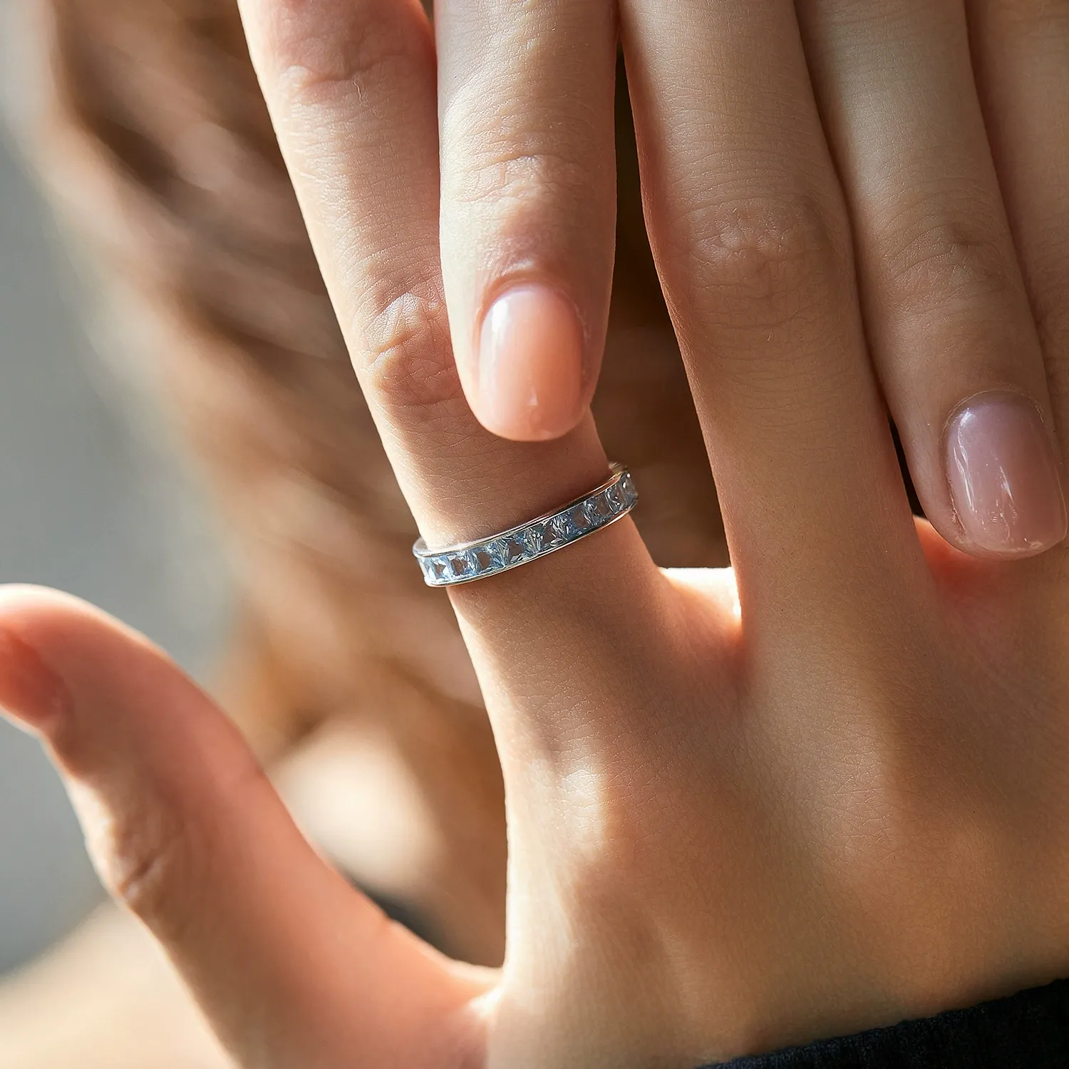 KIVELLUNE Alessia Moissanite Ring product image 2