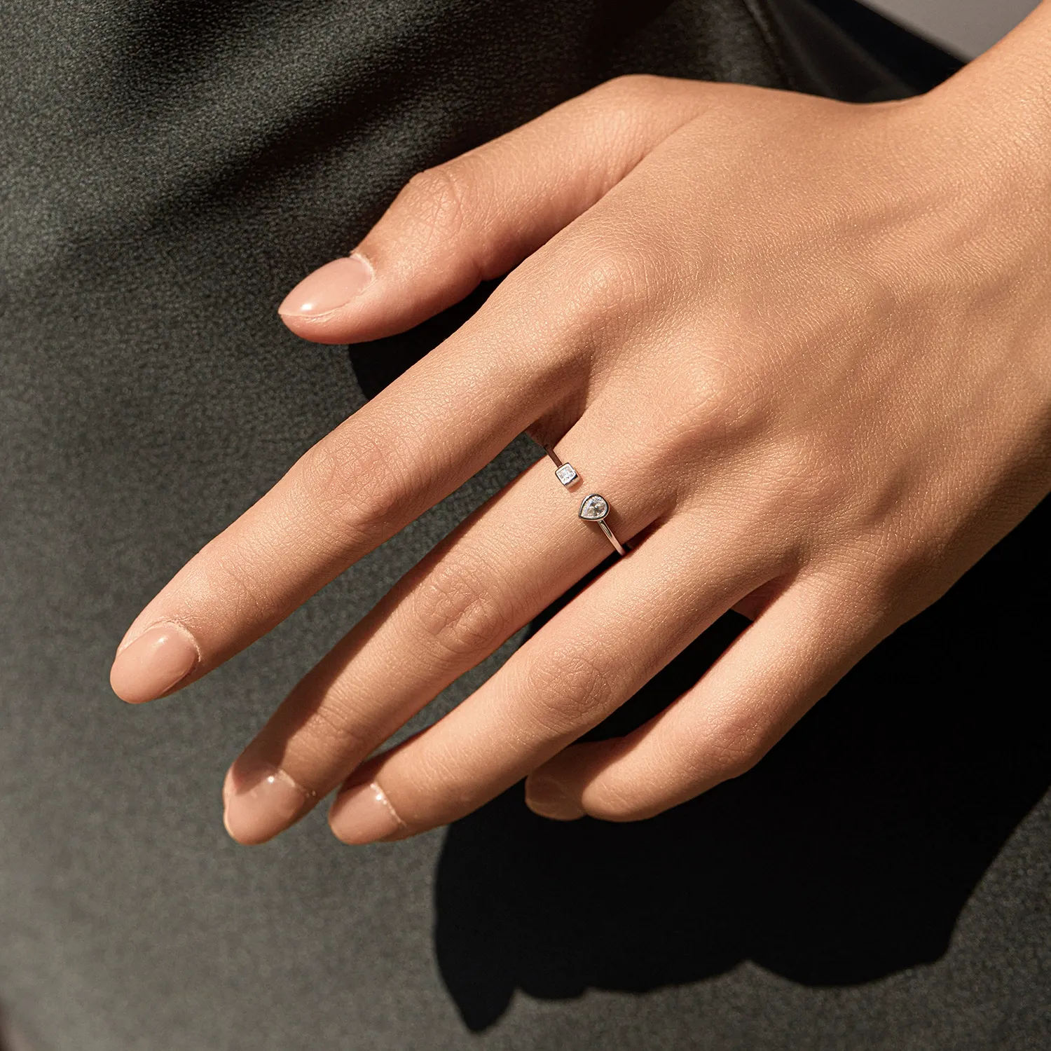 KIVELLUNE Elara Moissanite Ring product image 2