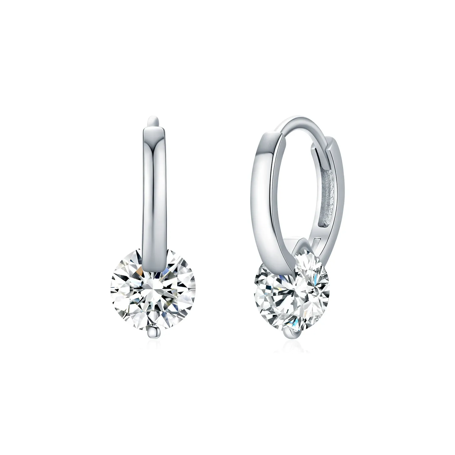 KIVELLUNE Vesper Moissanite Earrings product image 4