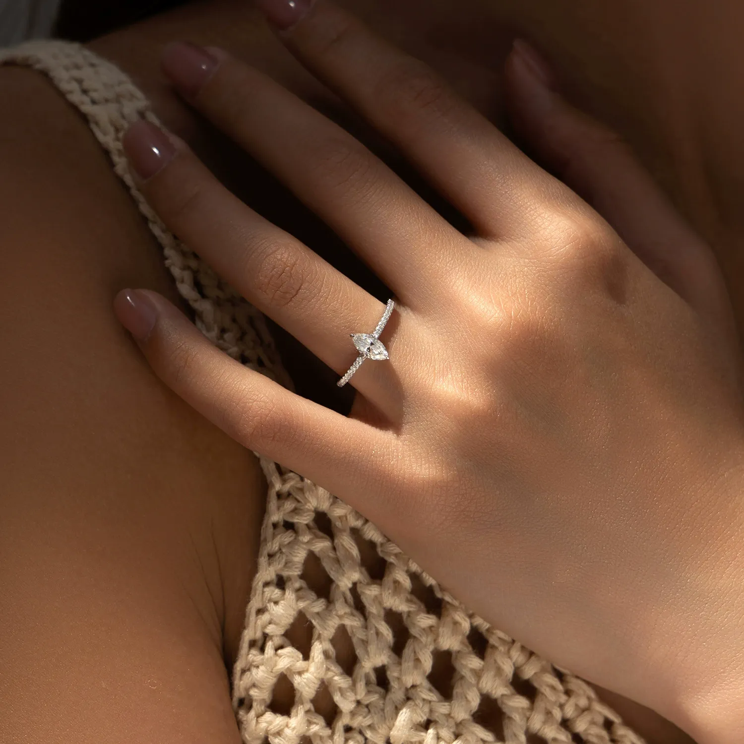 KIVELLUNE Evelisse Moissanite Ring product image 2