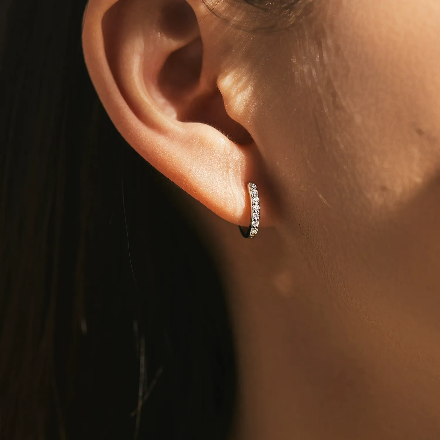 KIVELLUNE Aurelia Solar Moissanite Earrings product image 2