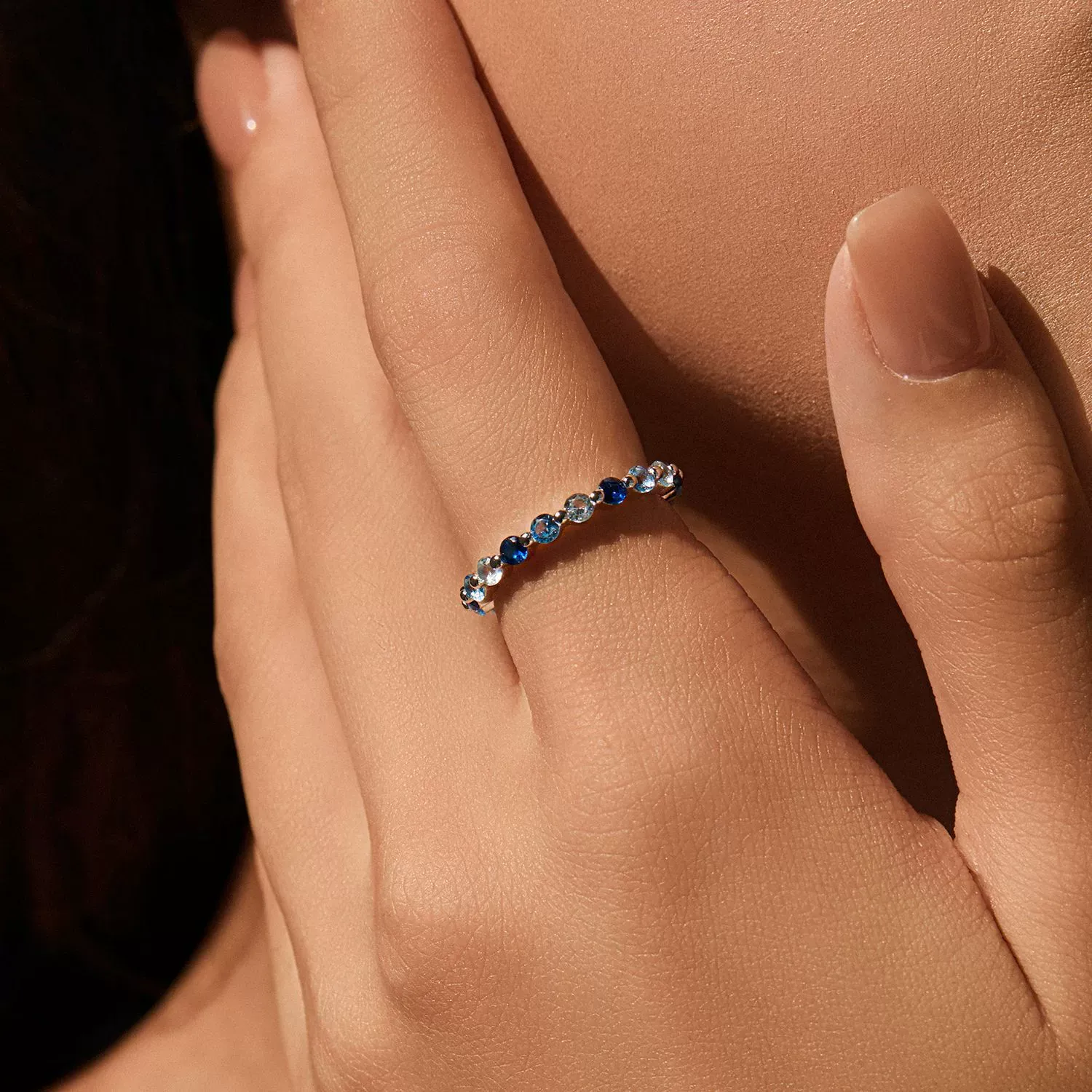 KIVELLUNE Alessia Blue Moissanite Ring product image 2