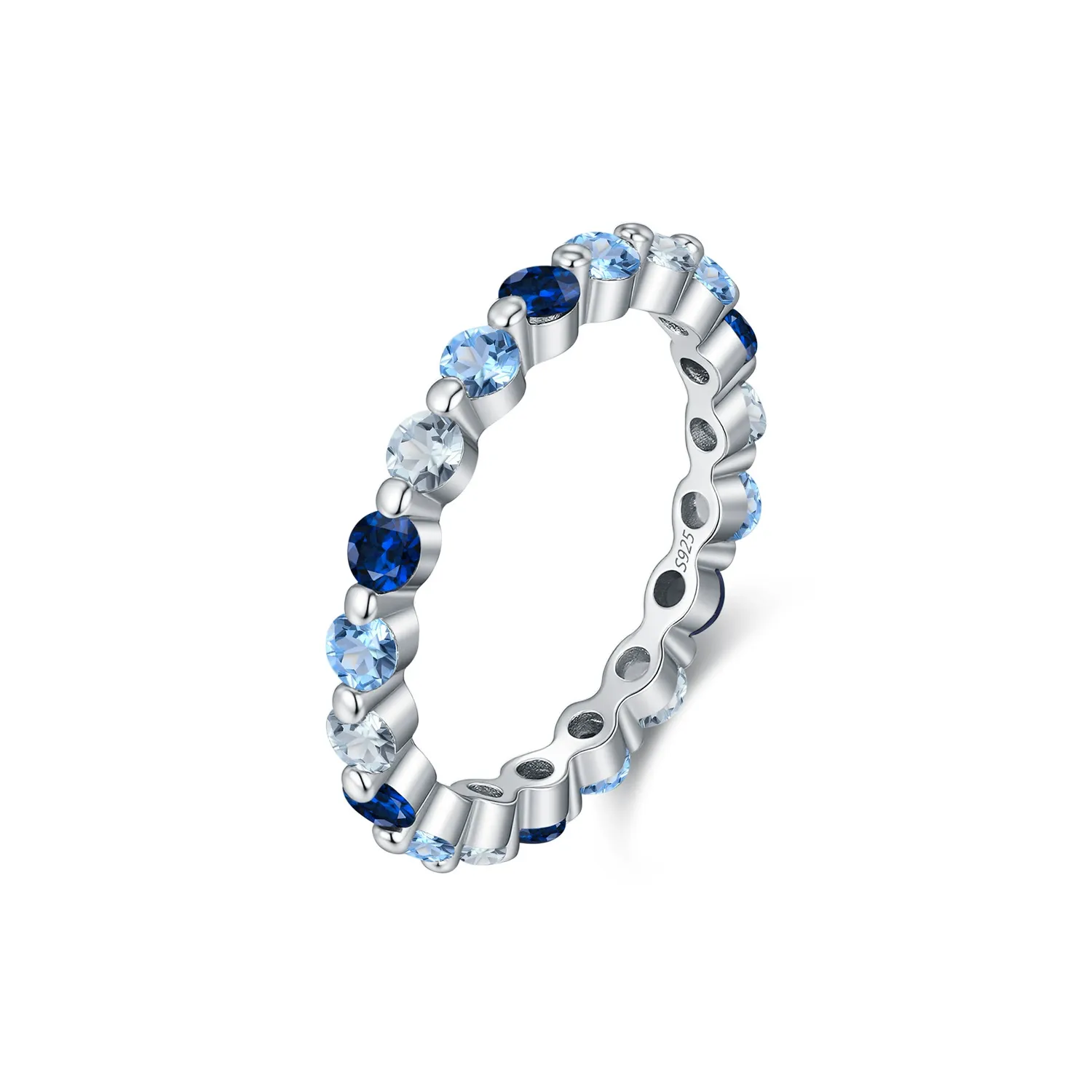 KIVELLUNE Alessia Blue Moissanite Ring product image 4