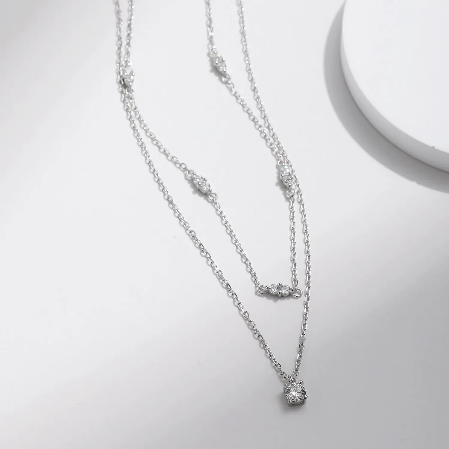 KIVELLUNE Valeria Layered Moissanite Necklace product image 3