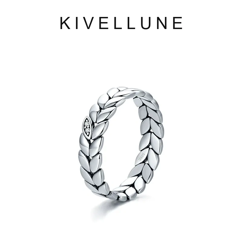 KIVELLUNE Alessia Leaf Sterling Silver Ring product image 5