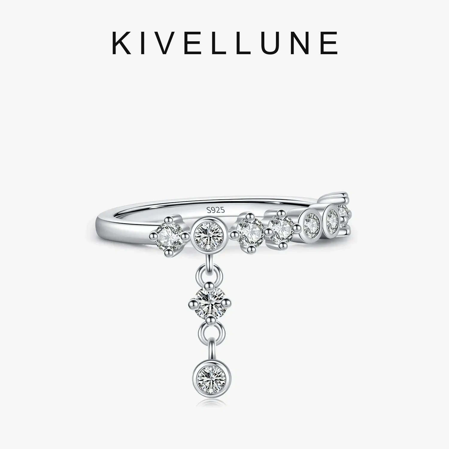 KIVELLUNE Lyra Solar Moissanite Ring product image 5
