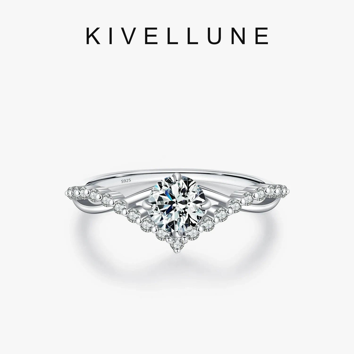 KIVELLUNE Evelisse Crown Moissanite Ring KIVELLUNE cover image