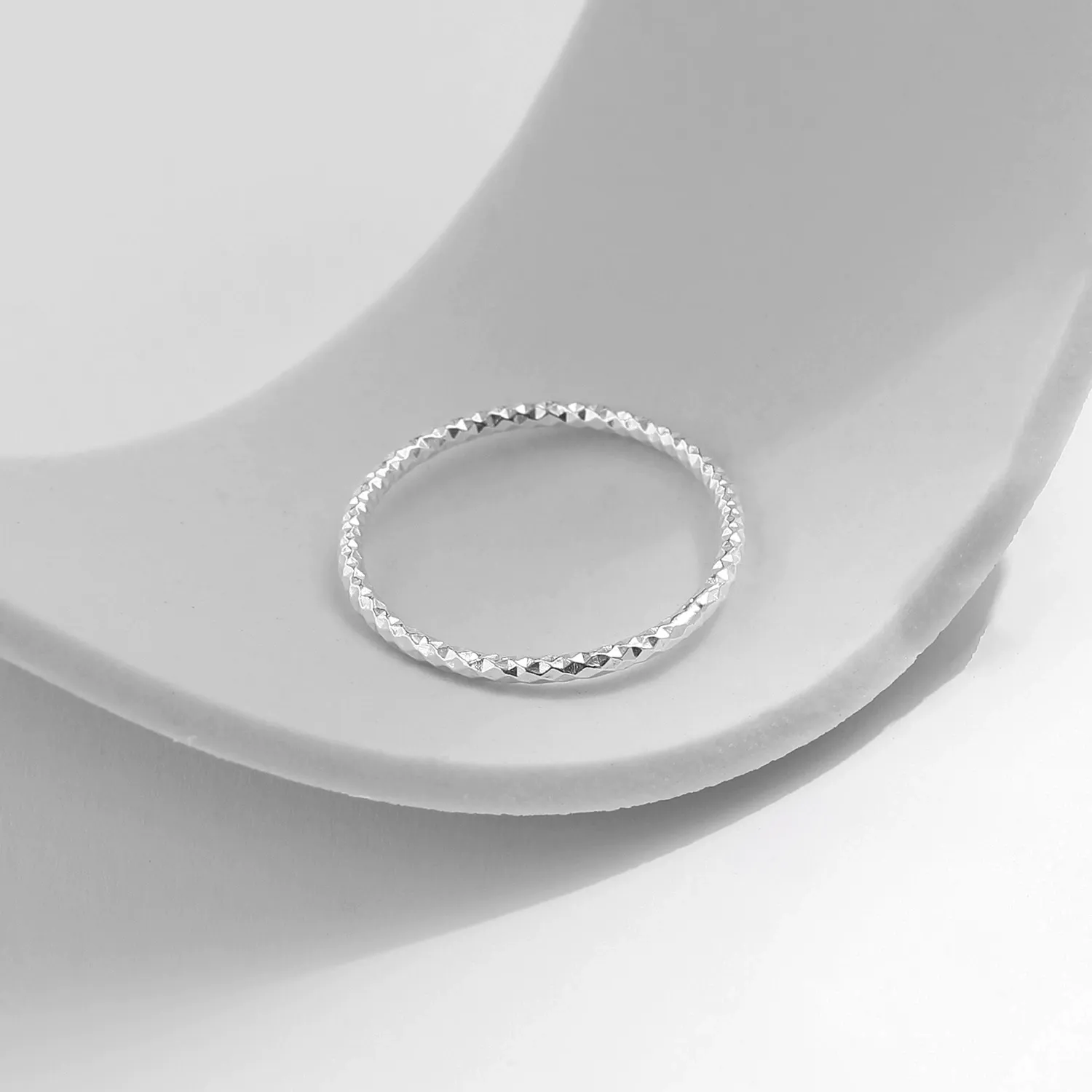 KIVELLUNE Seraphine Celestial Star Sterling Silver Ring product image 4