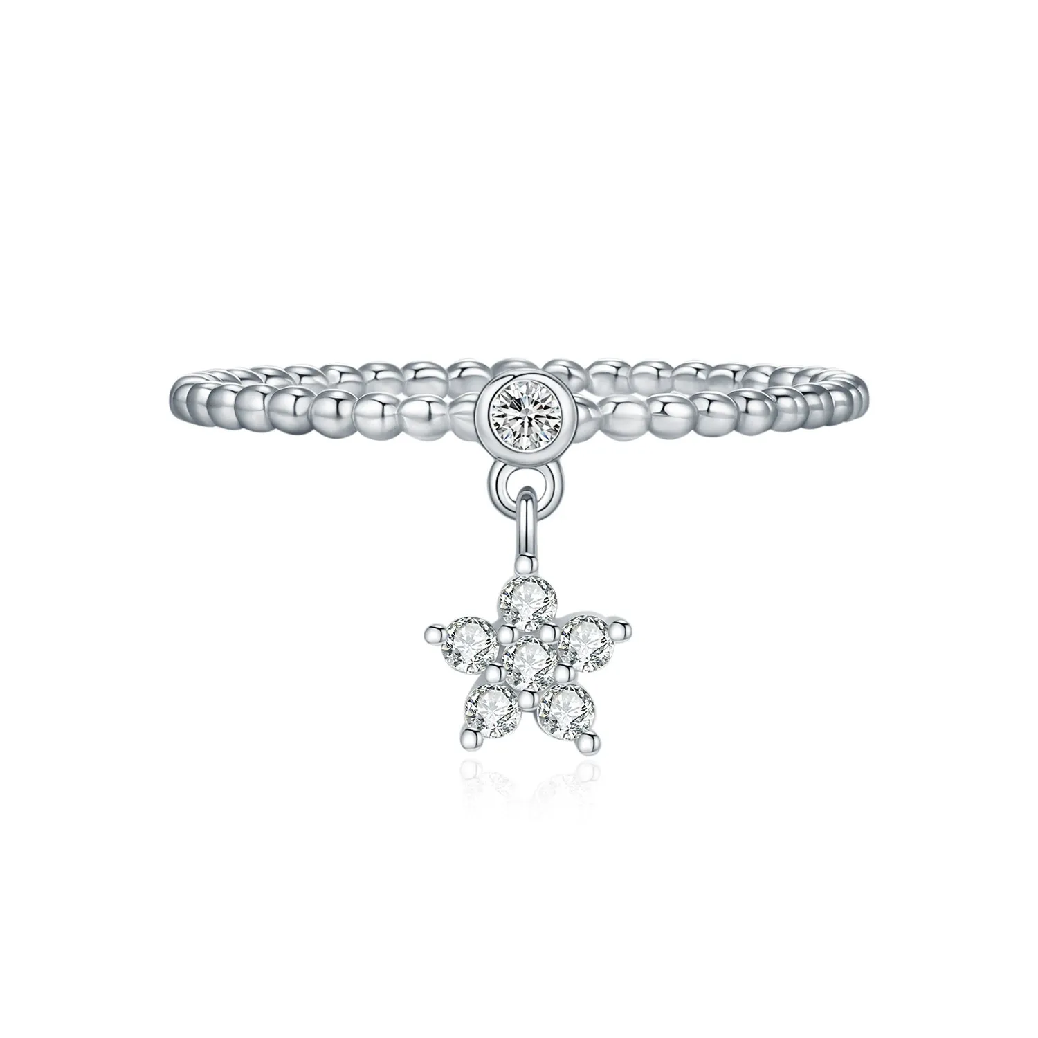 KIVELLUNE Isolde Celestial Star Moissanite Ring product image 4