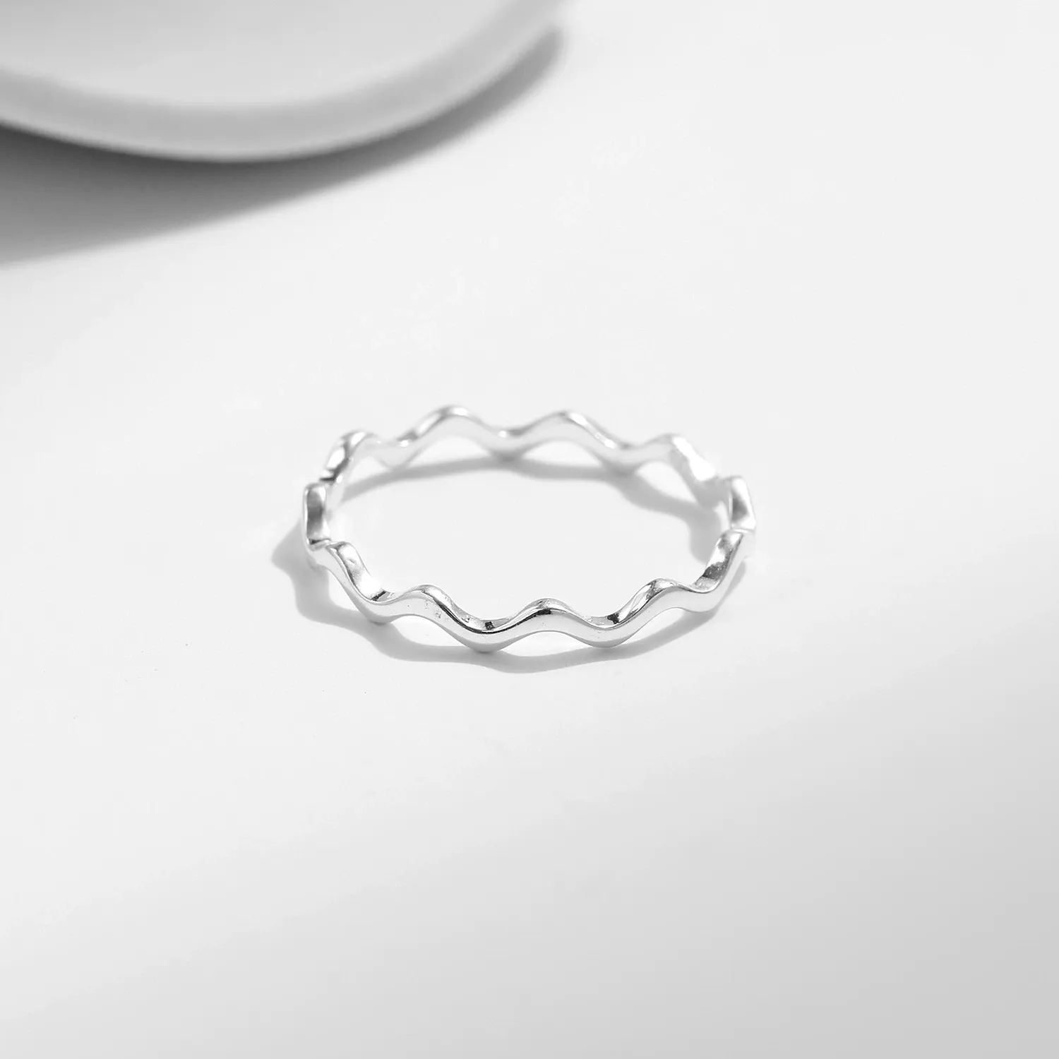 KIVELLUNE Isolde Sterling Silver Ring product image 4