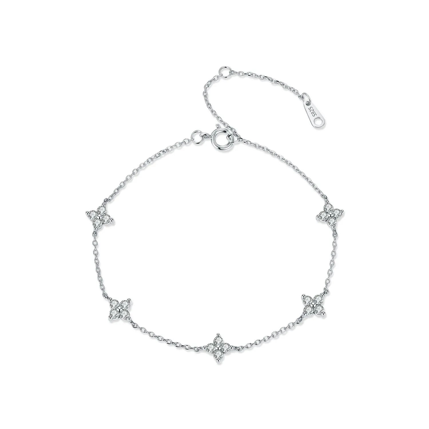 KIVELLUNE Valeria Clover Moissanite Bracelet product image 4
