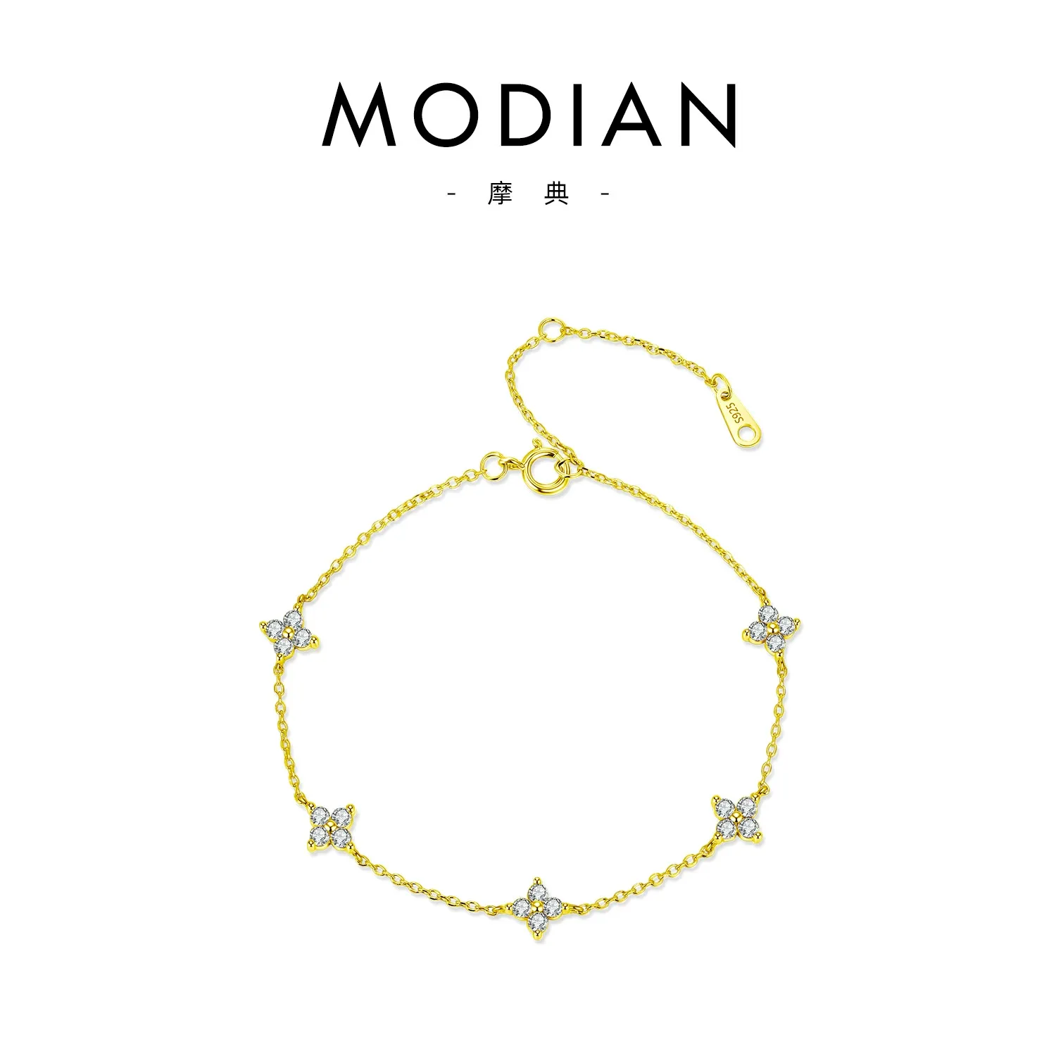 KIVELLUNE Valeria Clover Moissanite Bracelet product image 6