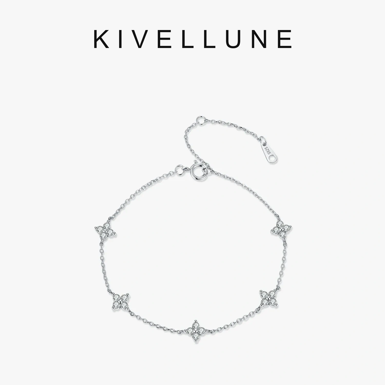 KIVELLUNE Valeria Clover Moissanite Bracelet KIVELLUNE cover image