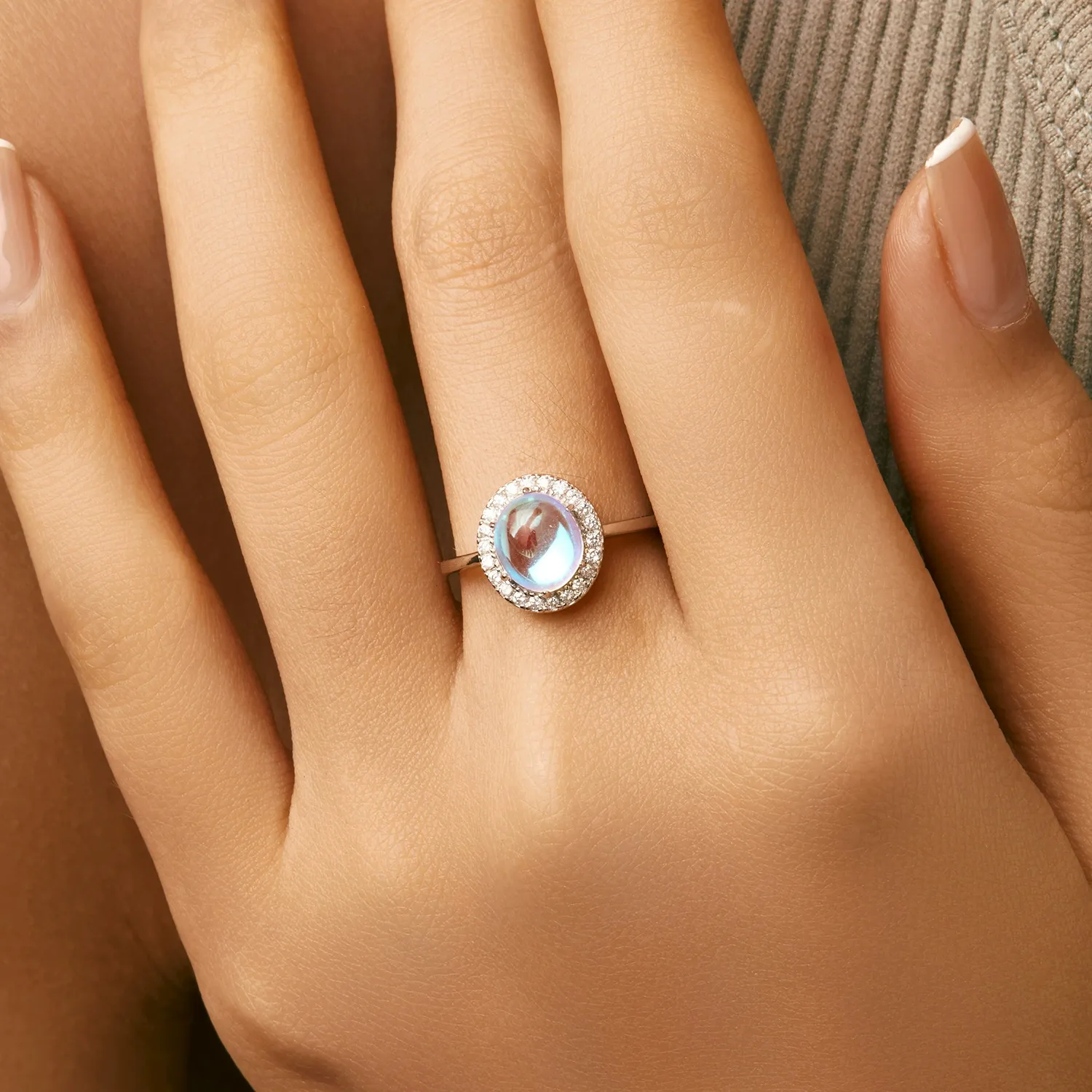 KIVELLUNE Celeste Lunar Sterling Silver Ring product image 2