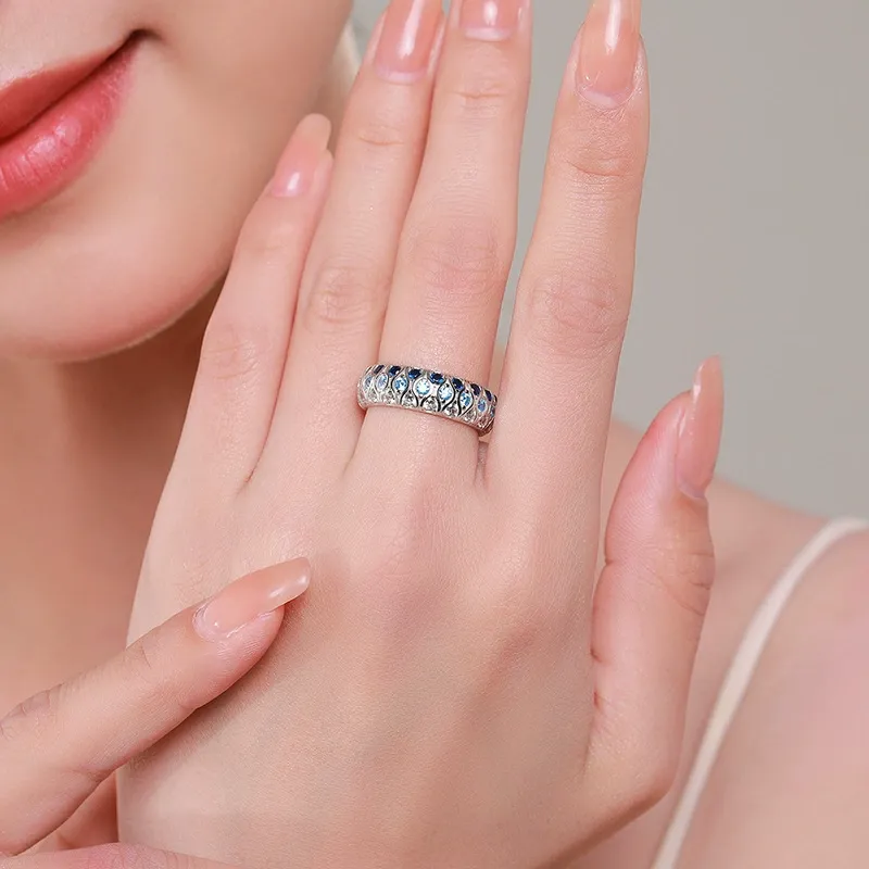 KIVELLUNE Marielle Moissanite Ring product image 2