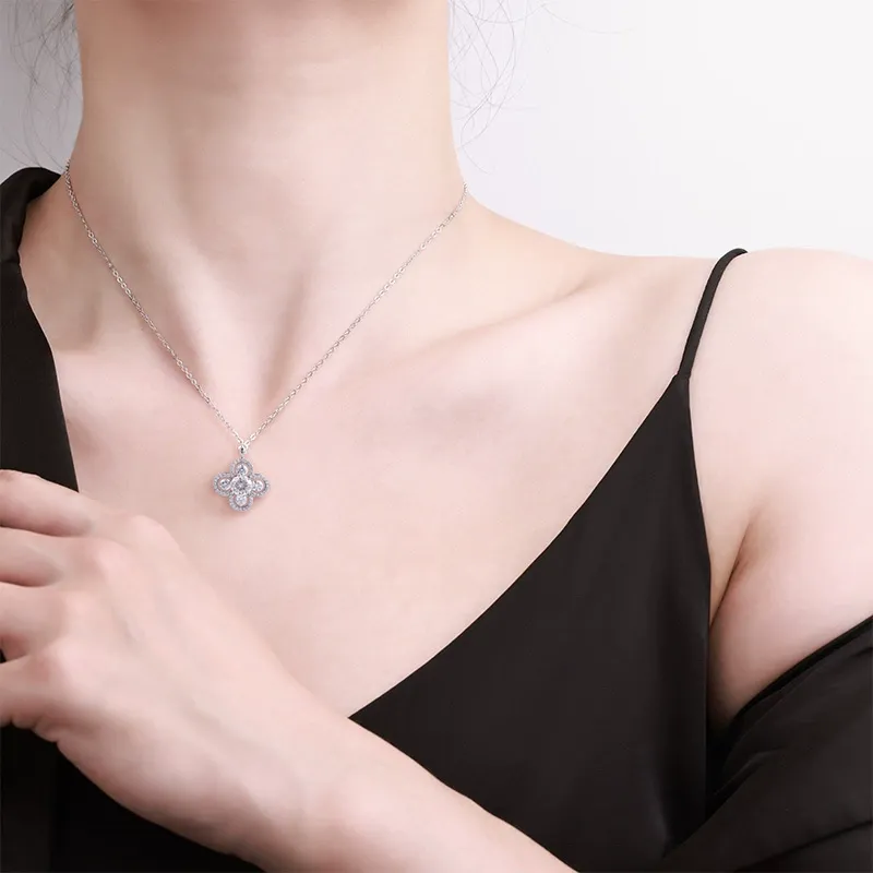 Luminous Leaf Moissanite Necklace product image 2