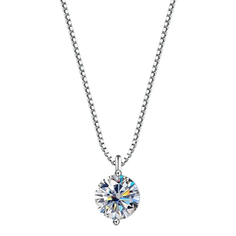 Signature Solitaire 34 Moissanite Necklace product image 3