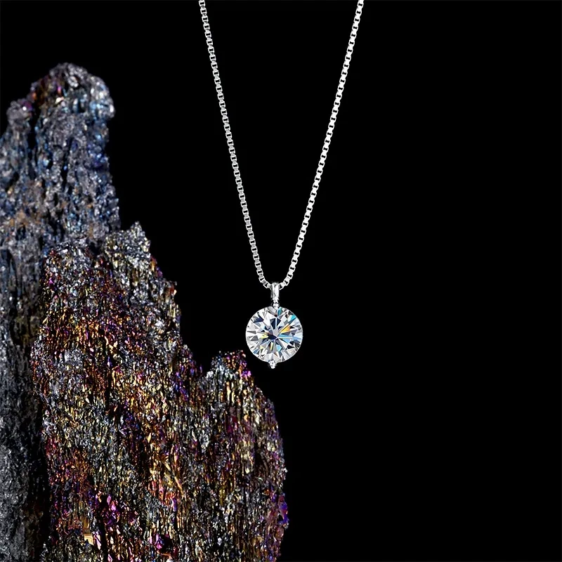 Signature Solitaire 34 Moissanite Necklace product image 5