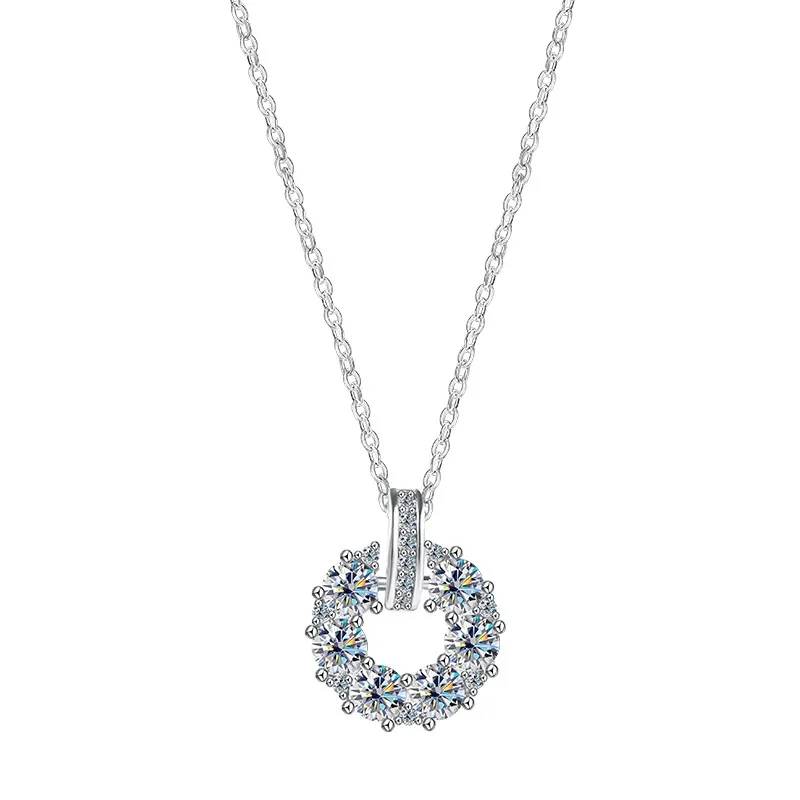 Classic Medallion Moissanite Necklace product image 3