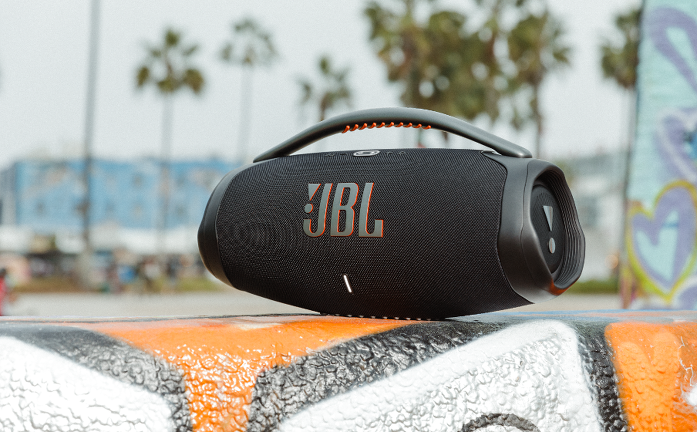 JBL Boombox 3 powerful audio performance
