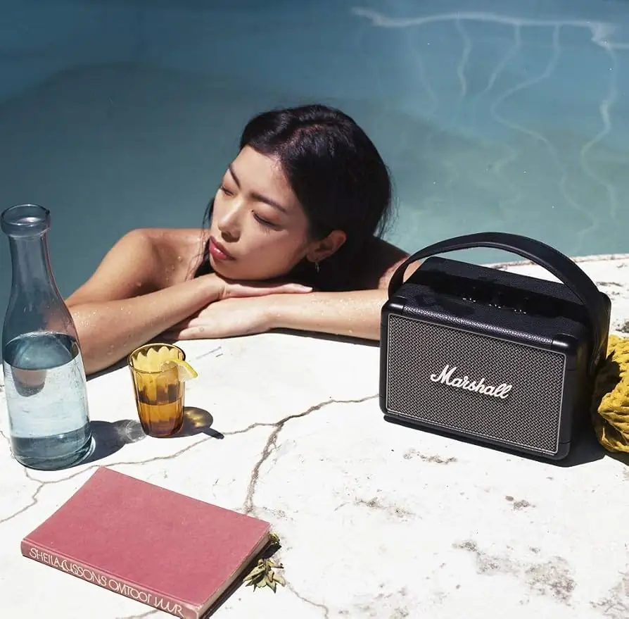 Marshall Kilburn II black Bluetooth speaker