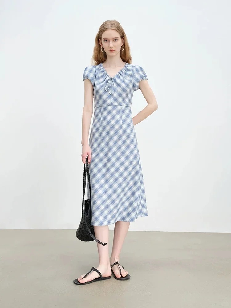 French-style blue and white bias-cut plaid short-sleeved dress