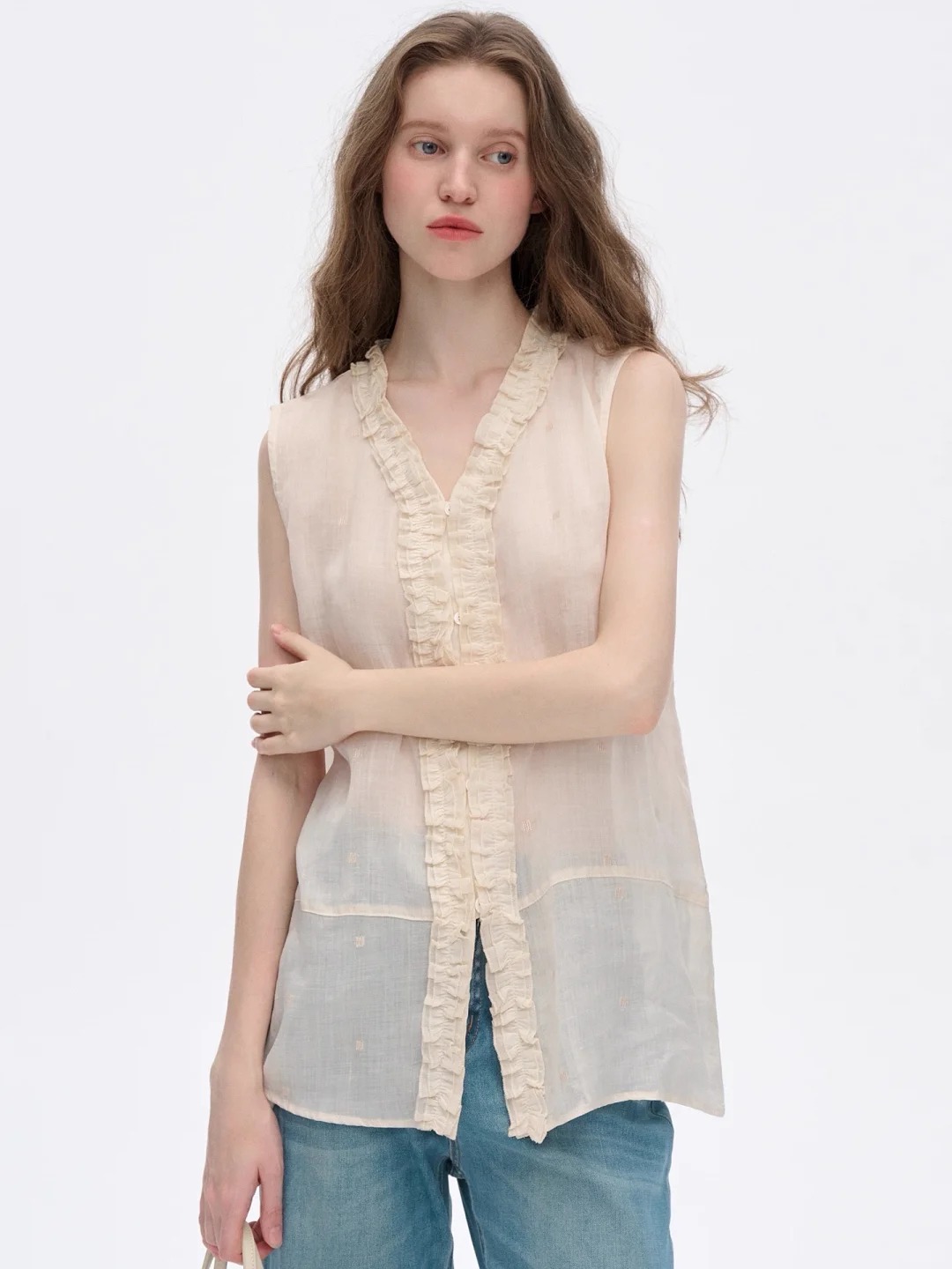 Off-white French-style ruffled V-neck sleeveless sheer vest