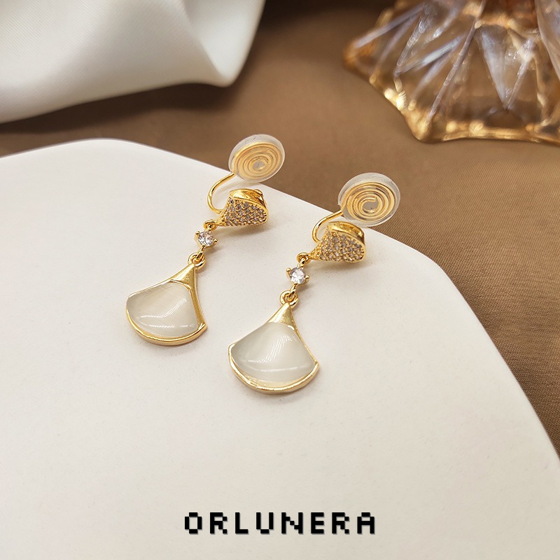 Lumière Fan Shell Mother-of-Pearl Inspired Clip-On Earrings product image
