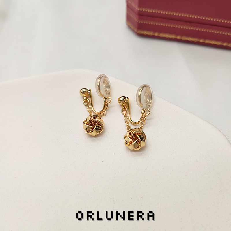 Élan Knot Clip-On Drop Earrings product image